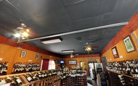 Wine Bar «The Wine Crush», reviews and photos, 3131 E Broadway, Long Beach, CA 90803, USA
