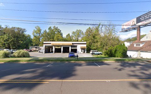 Auto Repair Shop «Meineke Car Care Center», reviews and photos, 4497 Penn Ave, Sinking Spring, PA 19608, USA