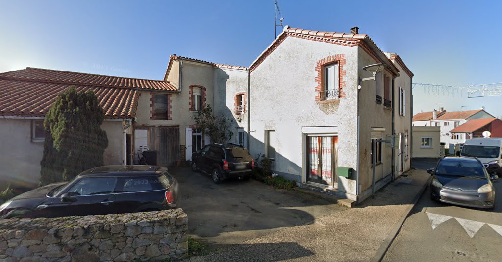 Immobilier IAD France Maxime Corbet à Sèvremont (Vendée 85)