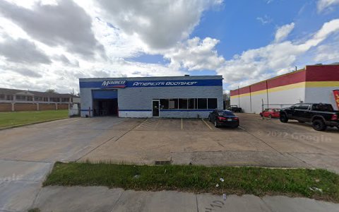 Auto Body Shop «Maaco Collision Repair & Auto Painting», reviews and photos, 13501 Westheimer Rd, Houston, TX 77077, USA