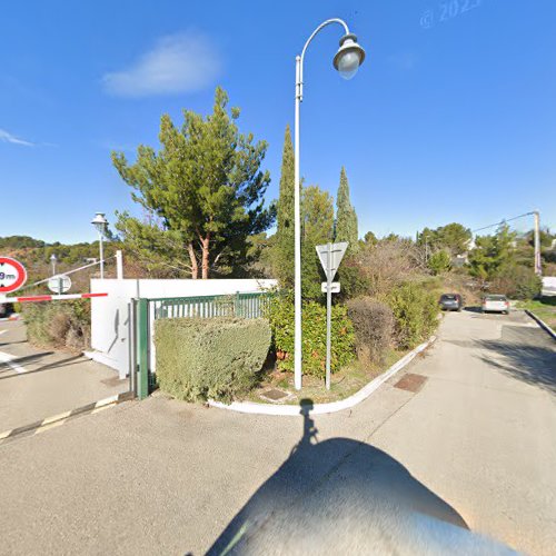 Borne de recharge de véhicules électriques Société d'Économie Mixte d'Équipement du Pays d'Aix (SEMEPA) Charging Station Aix-en-Provence