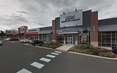 Shoe Store «DSW Designer Shoe Warehouse», reviews and photos, 782 Bethlehem Pike a, North Wales, PA 19454, USA