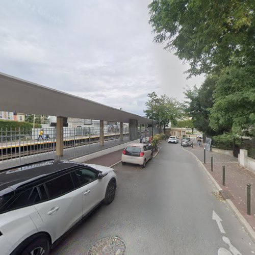 Borne de recharge de véhicules électriques Métropolis Charging Station Bourg-la-Reine