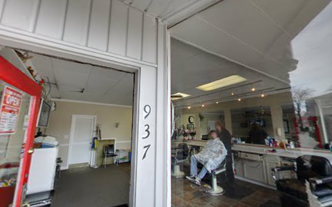 Barber Shop «Sands Barber Stylists», reviews and photos, 937 N Main St, Royal Oak, MI 48067, USA