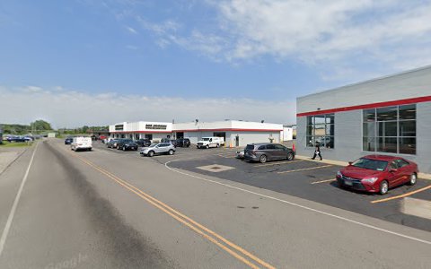 Auto Body Shop «Dorschel Collision Center», reviews and photos, 3399 W Henrietta Rd, Rochester, NY 14623, USA