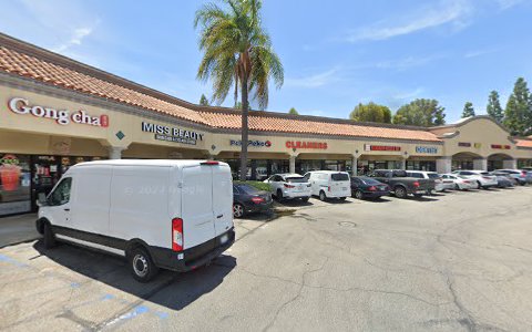 Dry Cleaner «J & J Cleaners», reviews and photos, 4183 Chino Hills Pkwy # E, Chino Hills, CA 91709, USA