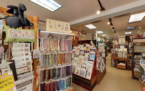 Craft Store «Ladybug Craft & Framing Shoppe», reviews and photos, 123 Catalpa Dr, Royal Oak, MI 48067, USA