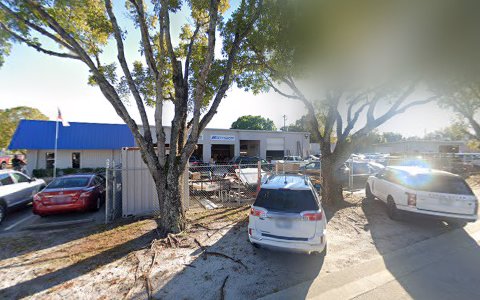 Auto Body Shop «Maaco Collision Repair & Auto Painting», reviews and photos, 4118 Fowler St, Fort Myers, FL 33901, USA