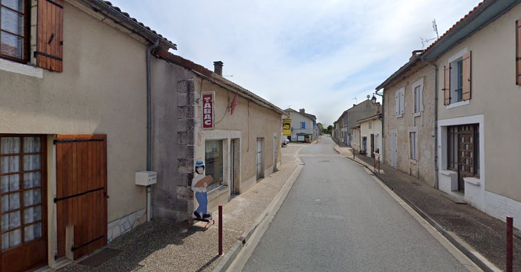 Tabac à St Privat en Périgord (Dordogne 24)