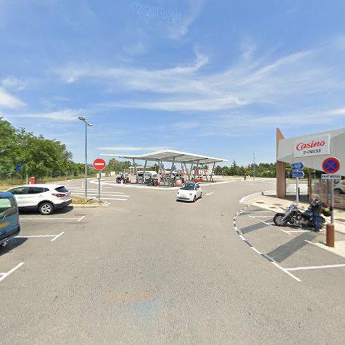 Borne de recharge de véhicules électriques AVIA Charging Station Portes-lès-Valence