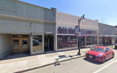 Thrift Store «Thrifty Hippy Thrift Store», reviews and photos, 218 Petaluma Blvd N, Petaluma, CA 94952, USA