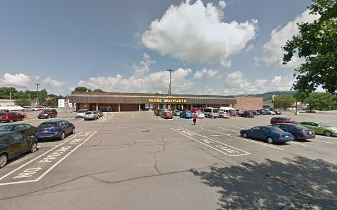 Supermarket «Weis Markets», reviews and photos, 401 N Main St, Elmira, NY 14901, USA