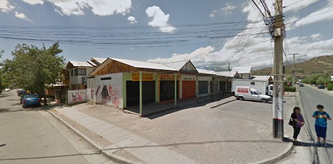 Opiniones de Botilleria Tsunami 2 en Los Andes - Centro comercial