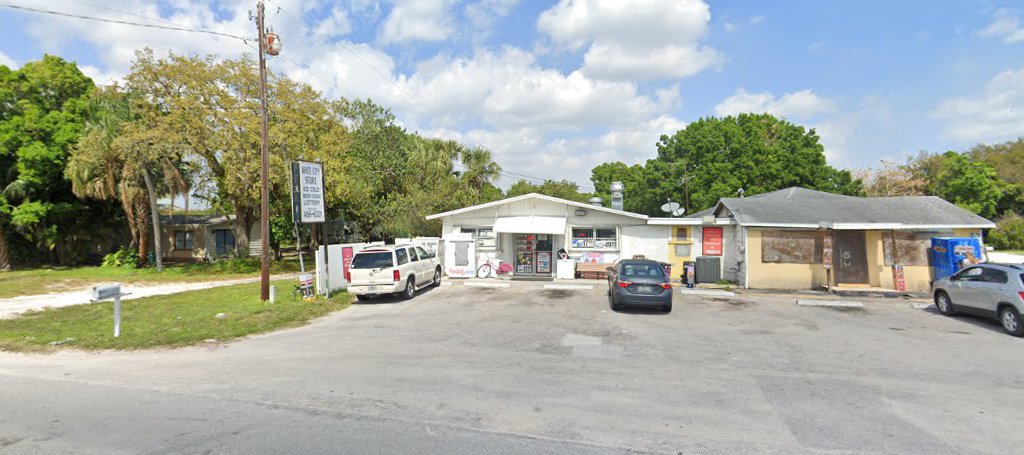 White City Convenience Store, 366 E Midway Rd, Fort Pierce, FL 34982, USA, 