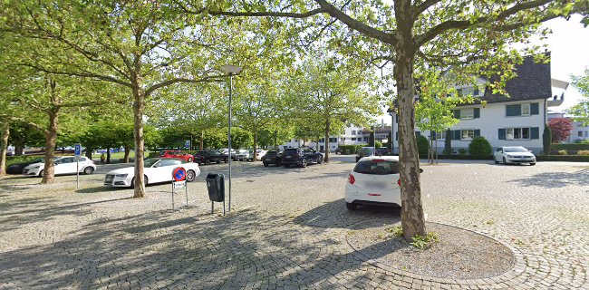 Öffentlicher Parkplatz - Parkhaus