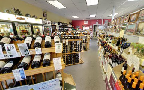 Wine Store «Seven Hills Wine & Spirits», reviews and photos, 288 Beacon St, Somerville, MA 02143, USA