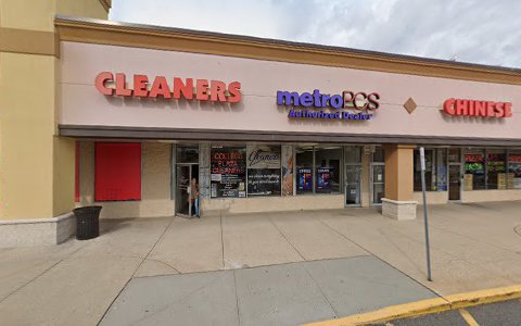 Dry Cleaner «College Plaza Cleaners», reviews and photos, 33 College Plaza, Selden, NY 11784, USA