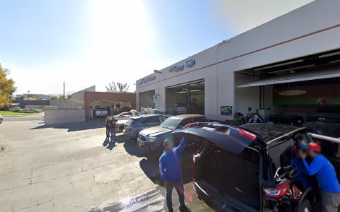 Auto Body Shop «FMC Automotive», reviews and photos, 24309 Creekside Rd, Valencia, CA 91355, USA