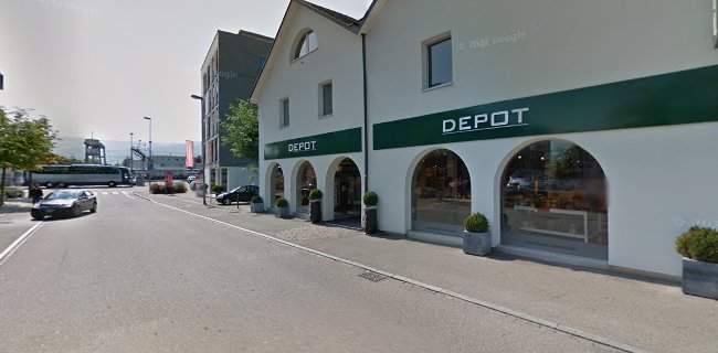 Tiefenaustrasse 3, 8640 Rapperswil-Jona, Schweiz