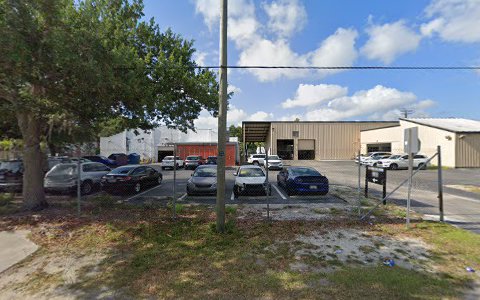 Auto Body Shop «Kuhn Collision Center», reviews and photos, 3319 N Florida Ave, Tampa, FL 33603, USA