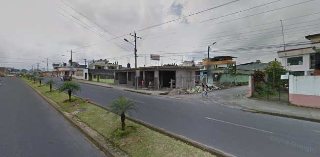 Avenida la Lorena, y Esquina, Santo Domingo, Ecuador