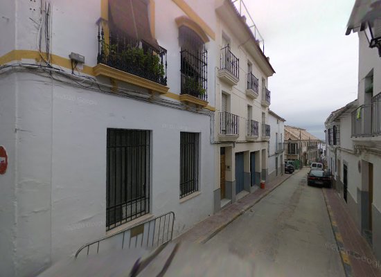 laBarbería de laCalle empedrá en Fernán Núñez, Córdoba
