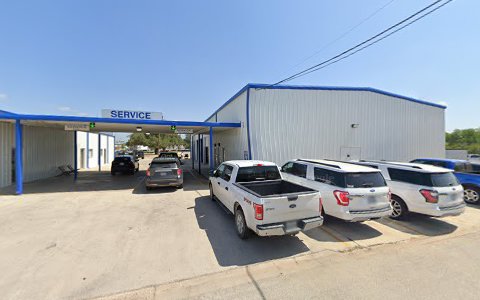 Ford Dealer «Kinsel Ford Pleasanton», reviews and photos, 121 S Main St, Pleasanton, TX 78064, USA
