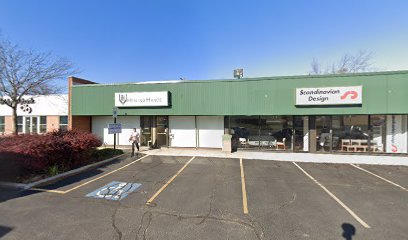 Chiropractor in Evanston - Pet Food Store in Skokie Illinois