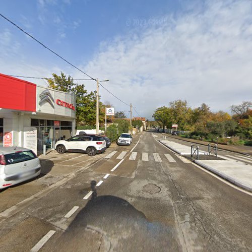 Borne de recharge de véhicules électriques Freshmile Charging Station Villeneuve-lès-Avignon