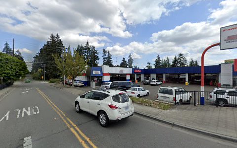 Auto Repair Shop «Ballard Muffler & Auto Center», reviews and photos, 16622 Aurora Ave N, Shoreline, WA 98133, USA