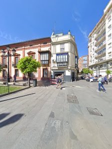 Tienda del sevilla Prta de Jerez, 6, Casco Antiguo, 41004 Sevilla, España