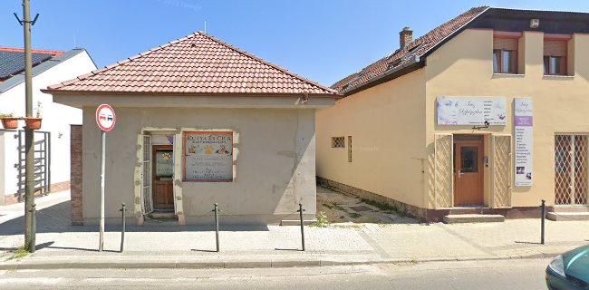 Pilisvörösvár, Fő u. 63, 2085 Magyarország