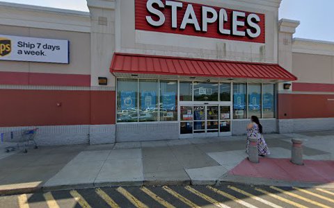 Office Supply Store «Staples», reviews and photos, 1371 Boston Post Rd, Milford, CT 06460, USA