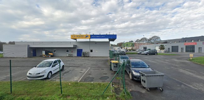 La Poste Plougastel Daoulas - Centre de Distribution courrier - Societé de transport