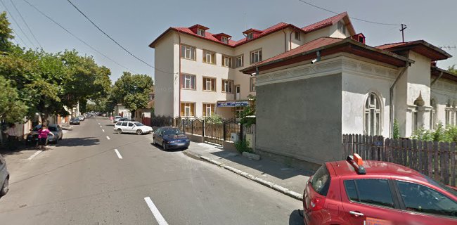 Opinii despre Scoala Postliceala Sanitara Regina Maria în Buzău - Școală