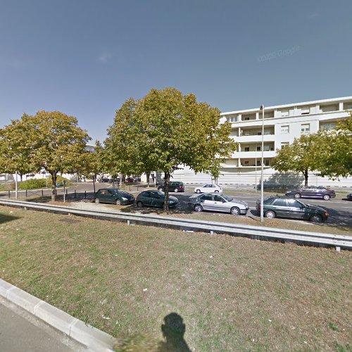 Borne de recharge de véhicules électriques E.Leclerc Station de recharge Bordeaux