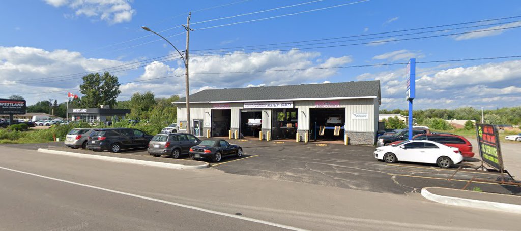 True-Centre Auto Service, 1275 Pembroke St W, Pembroke, ON K8A 5R3, Canada, 