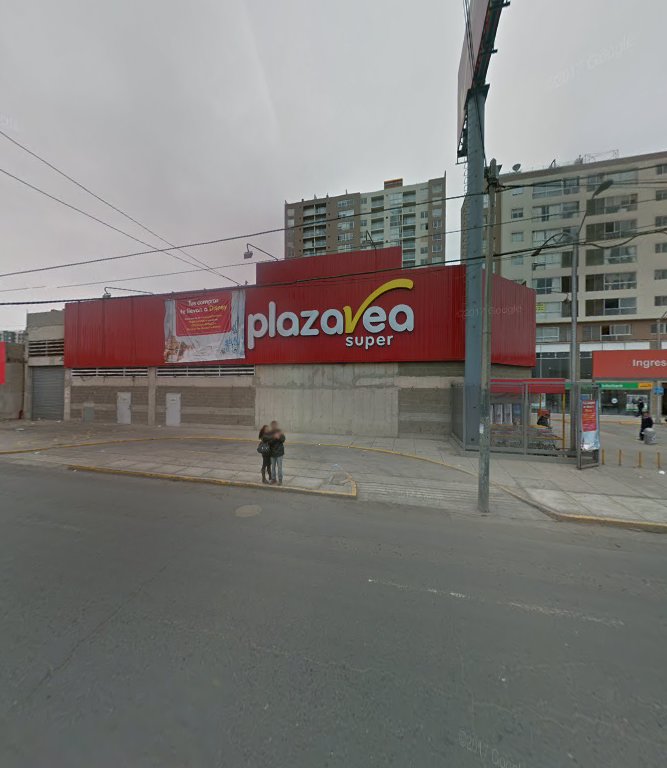 Súper plazaVea La Paz