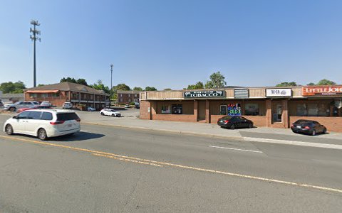 Tobacco Shop «Robinhood Tobacco», reviews and photos, 3443 Robinhood Rd # L, Winston-Salem, NC 27106, USA