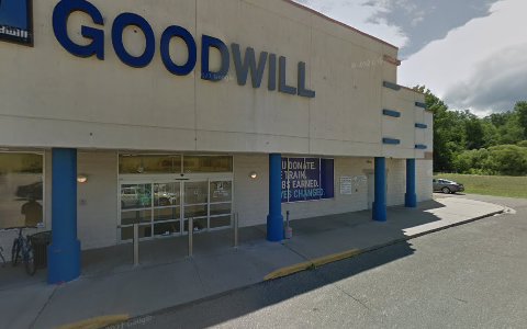 Thrift Store «Goodwill», reviews and photos, 854 N Quincy Ave, Ottumwa, IA 52501, USA