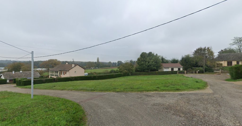 terrain dominique DOLZY à Bantanges (Saône-et-Loire 71)