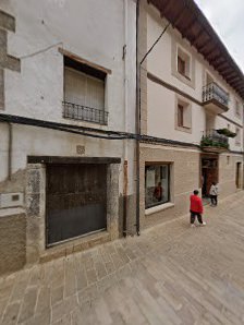 Regalos Belen C. Mayor, 15, 44140 Cantavieja, Teruel, España