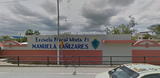 Escuela Fiscal Mixta # 1 Manuela Cañizares