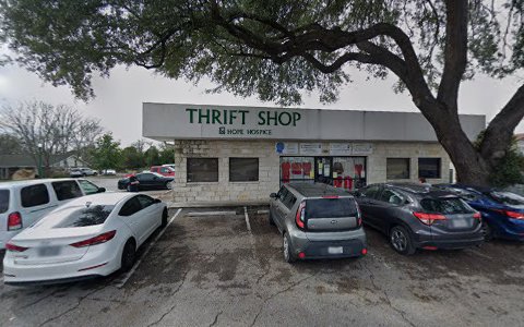 Thrift Store «Hope Hospice Thrift Shop», reviews and photos, 613 N Walnut Ave, New Braunfels, TX 78130, USA