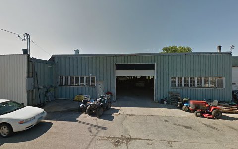 Auto Repair Shop «Car Doctor», reviews and photos, 545 Front St, Casselton, ND 58012, USA