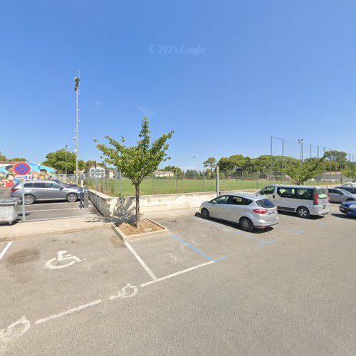 Borne de recharge de véhicules électriques Montpellier Méditerranée Métropole Charging Station Saint-Drézéry