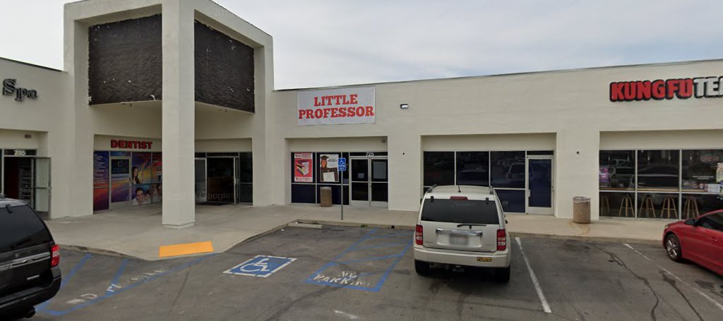 Little Professor Book Center, 725 N Placentia Ave, Fullerton, CA 92831, USA, 