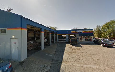 Auto Repair Shop «Fern Creek Auto & Truck Repair», reviews and photos, 5702 Bardstown Rd, Louisville, KY 40291, USA
