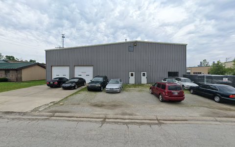 Auto Repair Shop «Northwest Frame & Alignment», reviews and photos, 10805 Andrade Dr, Zionsville, IN 46077, USA