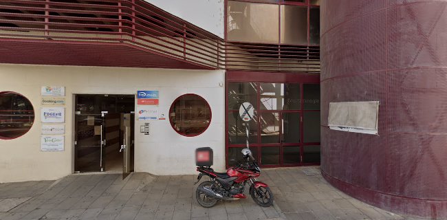 Avaliações doDireção Regional de Educação do Algarve em Faro - Escola